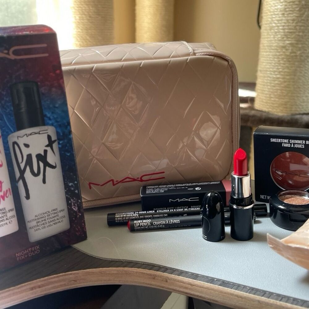 MAC Complete Face/Basics Makeup Kit, Bag, Remover, and Fix Plus Bundle